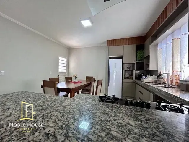 Casa 3 quartos e 3 banheiros, à venda, no bairro João XXIII em Vinhedo