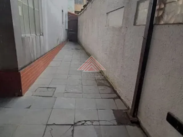Casa com 264m² 7 quartos e 5 banheiros, à venda, no bairro Jardim Zaira em Mauá