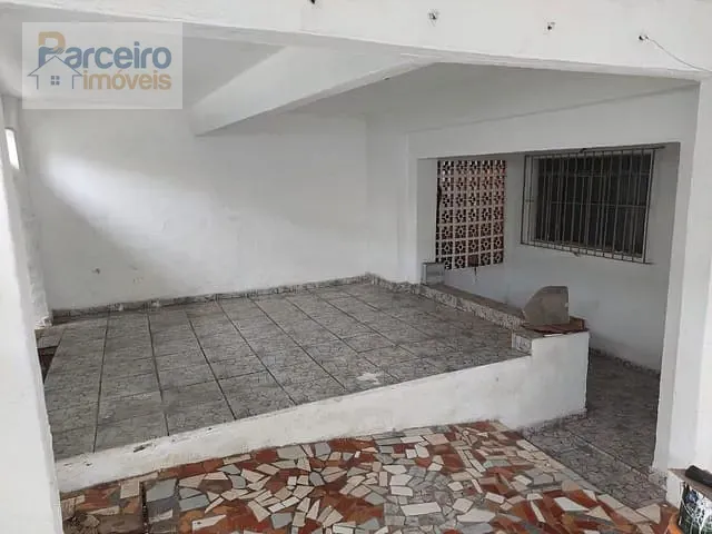 Casa com 250m² 2 quartos e 1 banheiro, à venda, no bairro Vila Nhocune em São Paulo
