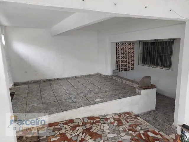 Casa com 250m² 2 quartos e 1 banheiro, à venda, no bairro Vila Nhocune em São Paulo