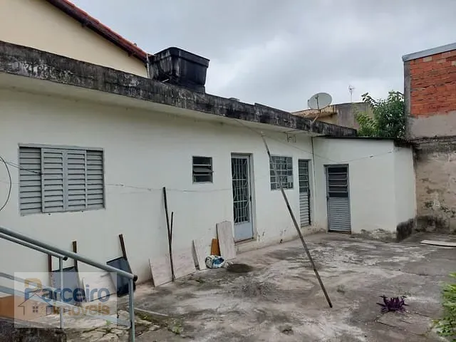 Casa com 250m² 2 quartos e 1 banheiro, à venda, no bairro Vila Nhocune em São Paulo