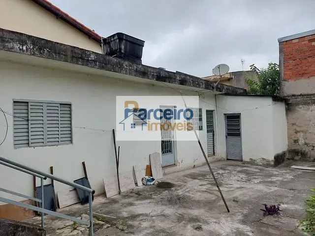 Casa com 250m² 2 quartos e 1 banheiro, à venda, no bairro Vila Nhocune em São Paulo