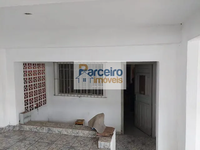 Casa com 250m² 2 quartos e 1 banheiro, à venda, no bairro Vila Nhocune em São Paulo