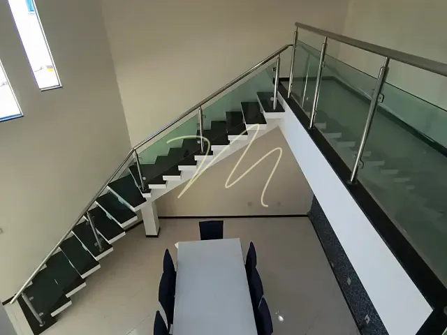 Casa com 480m² 6 quartos e 3 banheiros, à venda, no bairro Nossa Senhora da Vitória em Ilhéus