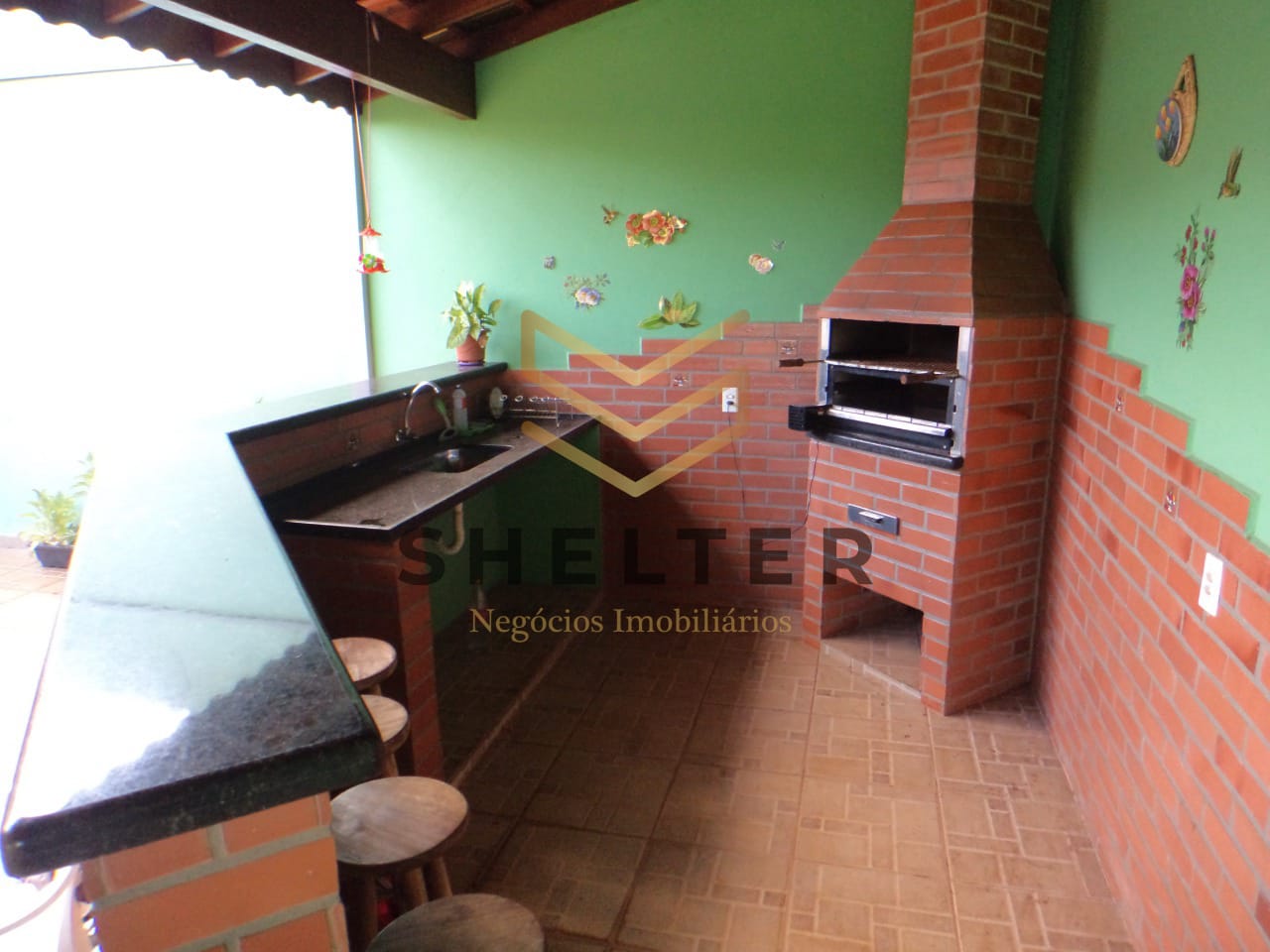 https://static.arboimoveis.com.br/CA0101_SHELT/casaavendaparqueresidencialcandidoportinariribeiraopretosp_1622847659493_watermark.jpeg