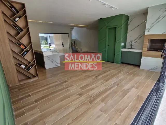 Casa 3 quartos e 4 banheiros, à venda, no bairro Águas Brancas em Ananindeua