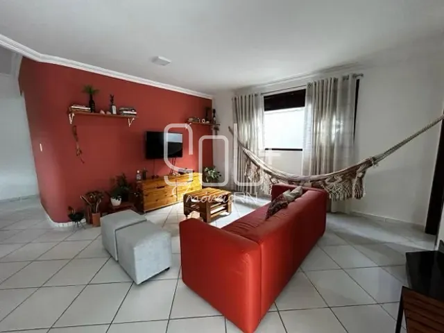 Casa 5 quartos e 5 banheiros, à venda, no bairro Nova Parnamirim em Parnamirim