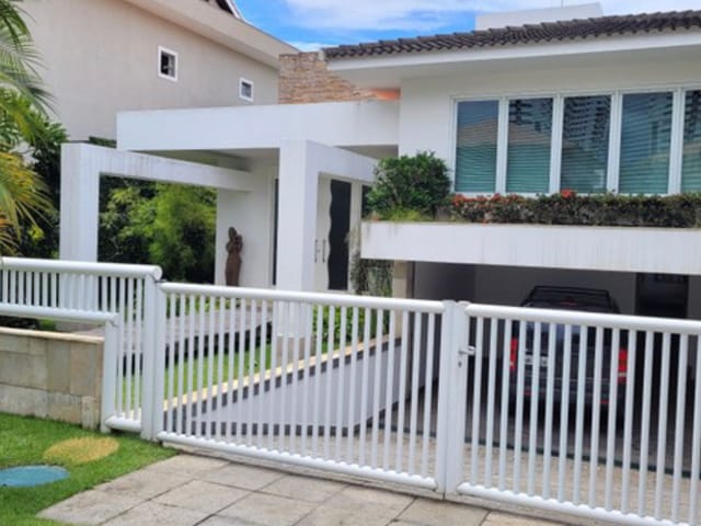 Casa com 660m² 4 quartos e 5 banheiros, à venda, no bairro Barra da Tijuca em Rio de Janeiro