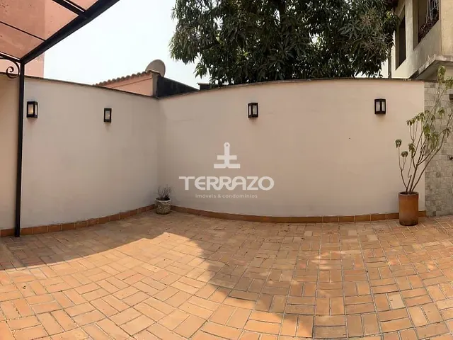 Casa 3 quartos e 2 banheiros, à venda, no bairro Vila Santa Cecília em Volta Redonda