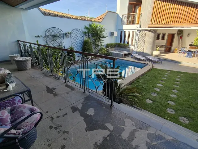 Casa 4 quartos e 3 banheiros, à venda, no bairro Vila Paraíba em Guaratinguetá