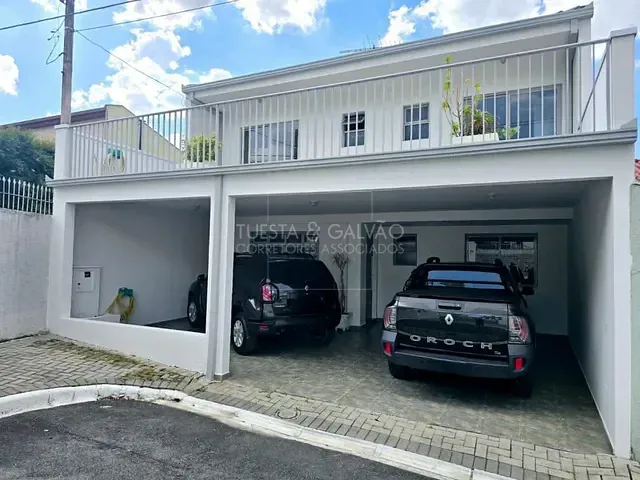 Casa com 220m² 5 quartos e 3 banheiros, à venda, no bairro Xaxim em Curitiba