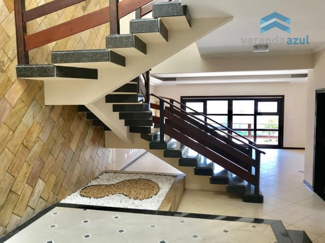 Casa 5 quartos e 5 banheiros, à venda, no bairro Cidade Parquelandia em Mogi das Cruzes