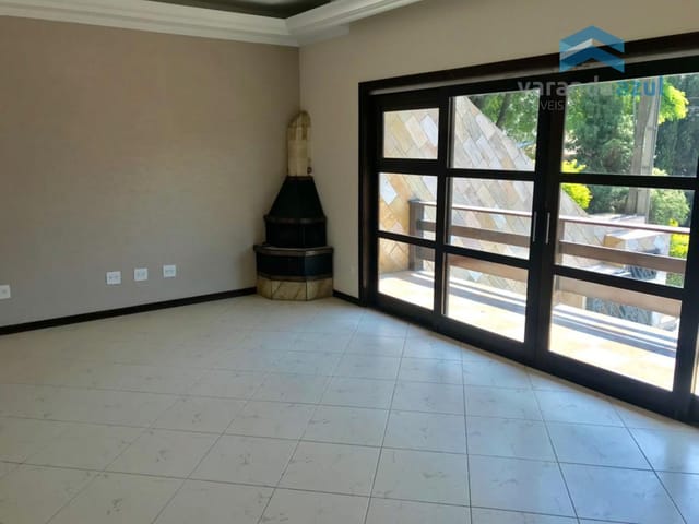 Casa 5 quartos e 5 banheiros, à venda, no bairro Cidade Parquelandia em Mogi das Cruzes
