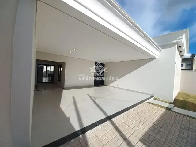 Casa com 352m², à venda, no bairro Aquarela das Artes em Sinop