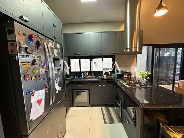 Casa com 180m² 3 quartos e 2 banheiros, à venda, no bairro Plano Diretor Sul em Palmas