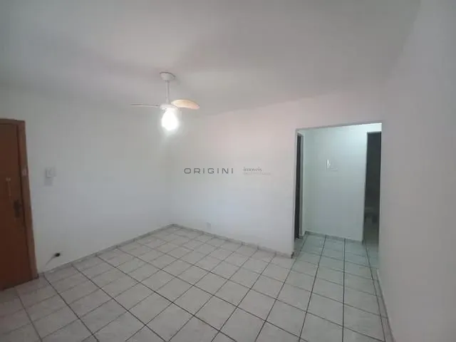 Casa com 200m² 3 quartos e 2 banheiros, à venda, no bairro Maria Aparecida Pedrossian em Campo Grande
