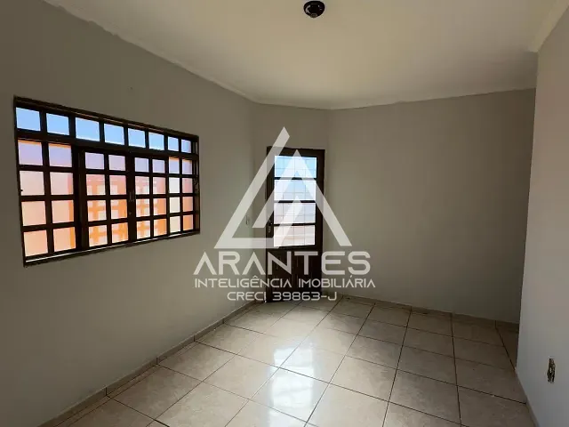 Casa com 200m² 2 quartos e 1 banheiro, para alugar, no bairro Pereira em Barretos
