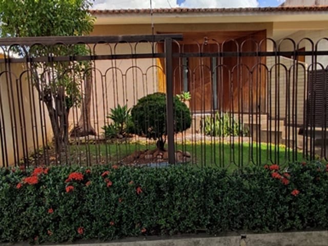 Casa com 504m² 4 quartos e 5 banheiros, à venda, no bairro Setor Bueno em Goiânia