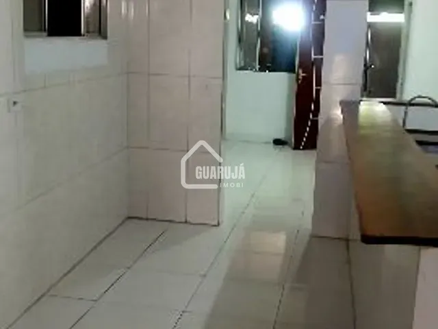 Casa com 50m² 1 quarto e 2 banheiros, para alugar, no bairro Jardim Progresso (Vicente de Carvalho) em Guarujá