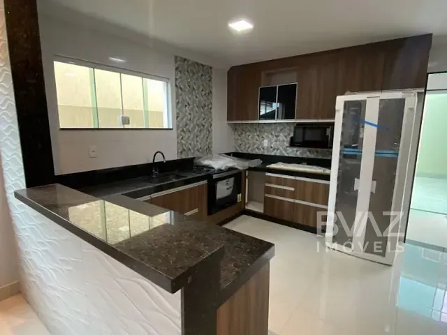 Casa com 360m² 3 quartos e 4 banheiros, à venda, no bairro Centro em São Pedro da Aldeia