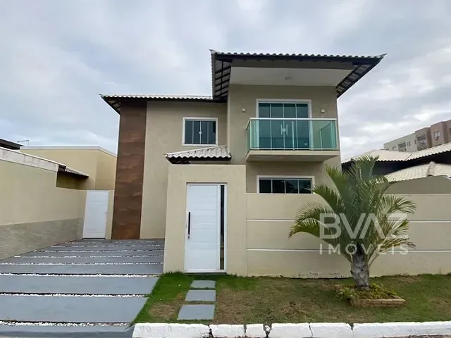 Casa com 360m² 3 quartos e 4 banheiros, à venda, no bairro Centro em São Pedro da Aldeia