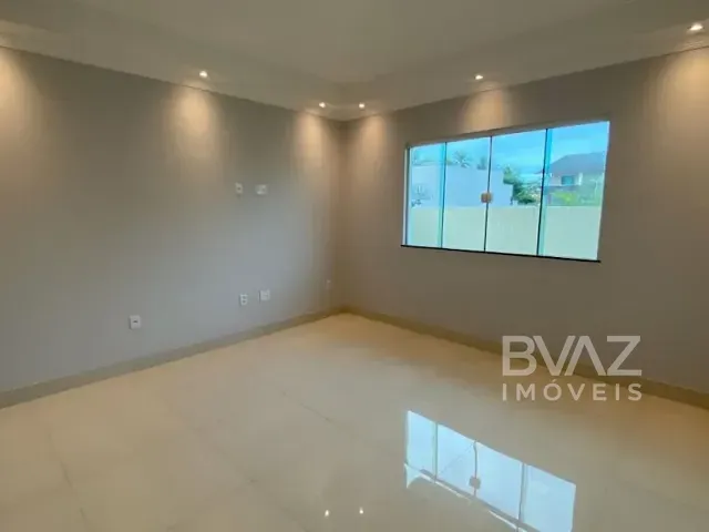 Casa com 360m² 3 quartos e 4 banheiros, à venda, no bairro Centro em São Pedro da Aldeia