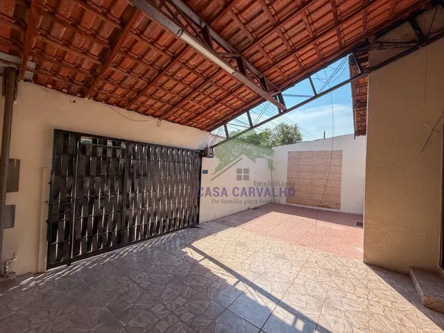 Casa com 200m² 3 quartos e 2 banheiros, à venda, no bairro Almirante Tamandaré (Cohab) em Ladário