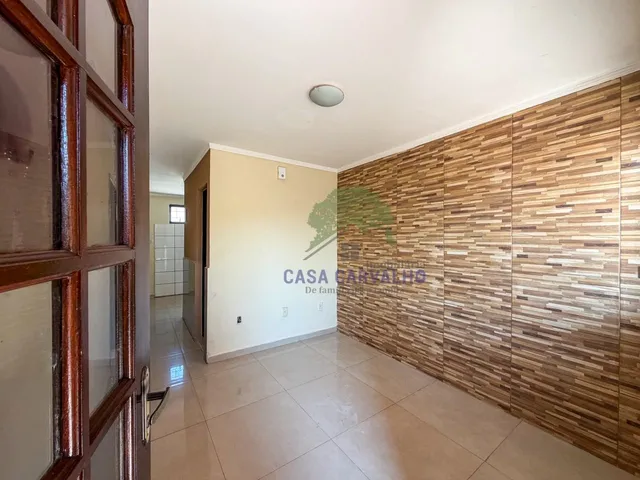 Casa com 200m² 3 quartos e 2 banheiros, à venda, no bairro Almirante Tamandaré (Cohab) em Ladário