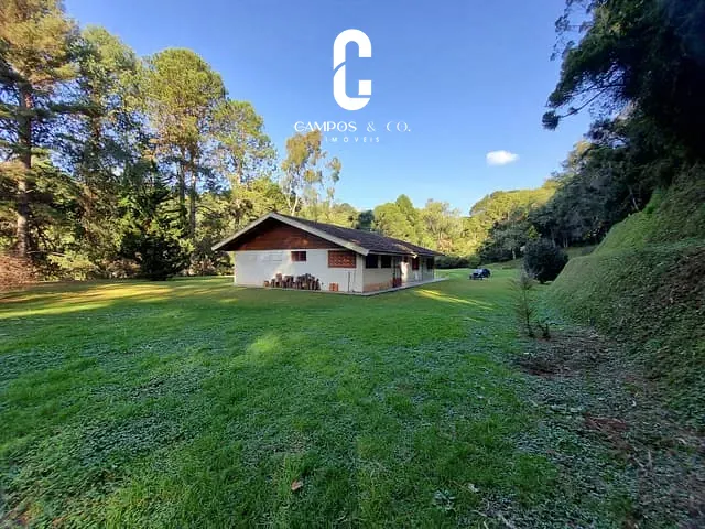 Casa com 10189m² 4 quartos e 4 banheiros, à venda, no bairro Vila Inglesa em Campos Do Jordão