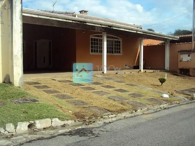 Casa com 328m² 3 quartos e 3 banheiros, à venda, no bairro Urbanova em São José dos Campos