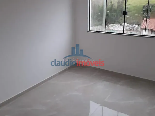 Casa 3 quartos e 2 banheiros, à venda, no bairro Jardim Belvedere em Volta Redonda