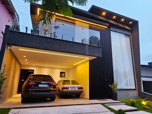 Casa 3 quartos e 5 banheiros, à venda, no bairro Mogi Moderno em Mogi das Cruzes