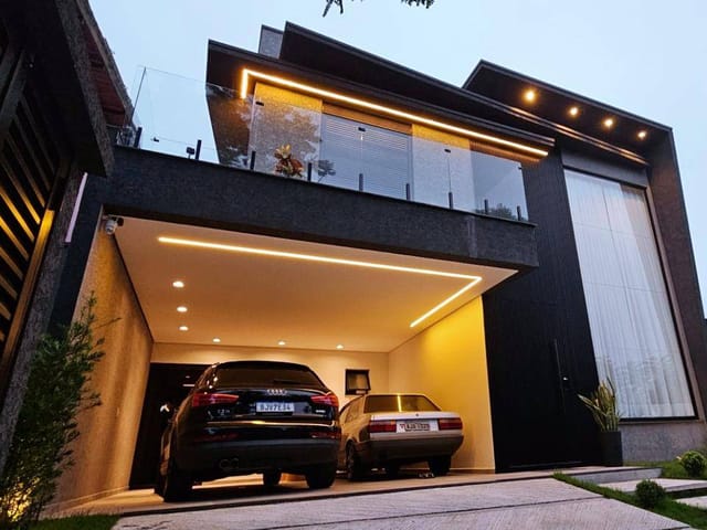 Casa 3 quartos e 5 banheiros, à venda, no bairro Mogi Moderno em Mogi das Cruzes