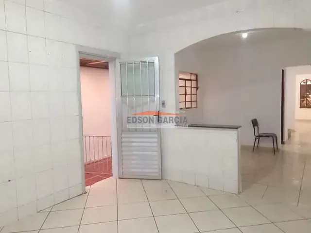 Casa 3 quartos e 2 banheiros, à venda, no bairro Parque São Bento em Sorocaba
