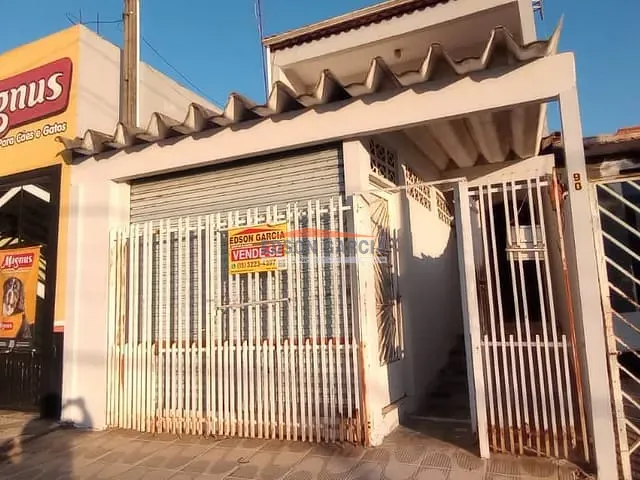 Casa 3 quartos e 2 banheiros, à venda, no bairro Parque São Bento em Sorocaba