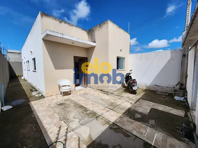 Casa 3 quartos e 2 banheiros, à venda, no bairro Alto do Moura em Caruaru