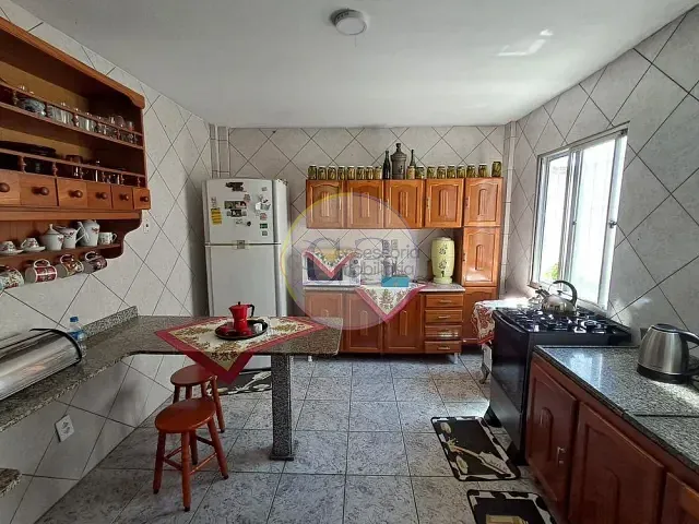 Casa 3 quartos e 3 banheiros, à venda, no bairro Areal em Pelotas