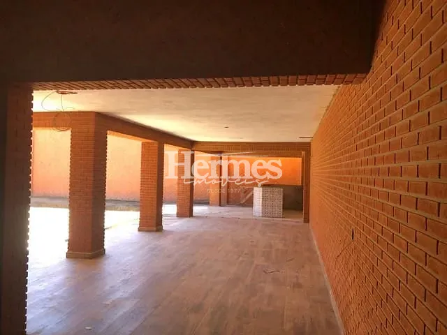 Casa com 600m² 4 quartos e 6 banheiros, à venda, no bairro Cascata em Paulínia