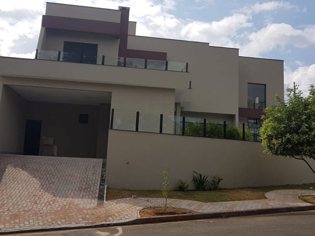 Casa com 330m² 3 quartos e 4 banheiros, à venda, no bairro Jardim Panorama em Vinhedo