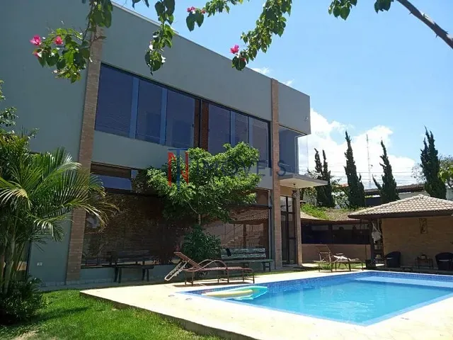 Casa com 1171m² 4 quartos e 3 banheiros, à venda, no bairro Vila Operaria II em Bom Jesus dos Perdões