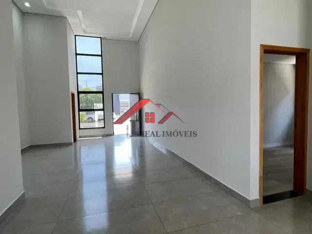 Casa com 300m² 3 quartos e 5 banheiros, à venda, no bairro Condomínio Lagos D'Icaraí em Salto