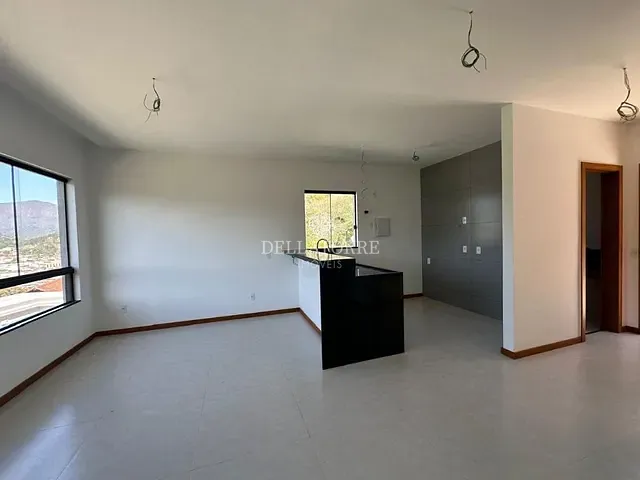Casa com 1469m² 3 quartos e 3 banheiros, à venda, no bairro Golfe em Teresópolis