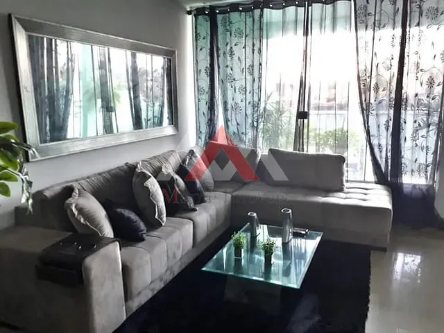 Casa 4 quartos e 4 banheiros, à venda, no bairro Piratininga em Niterói