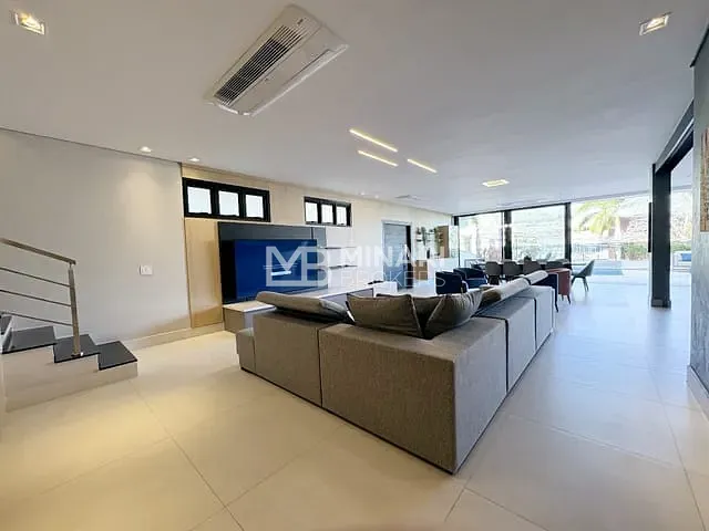 Casa 4 quartos e 7 banheiros, à venda, no bairro Tamboré em Santana de Parnaíba
