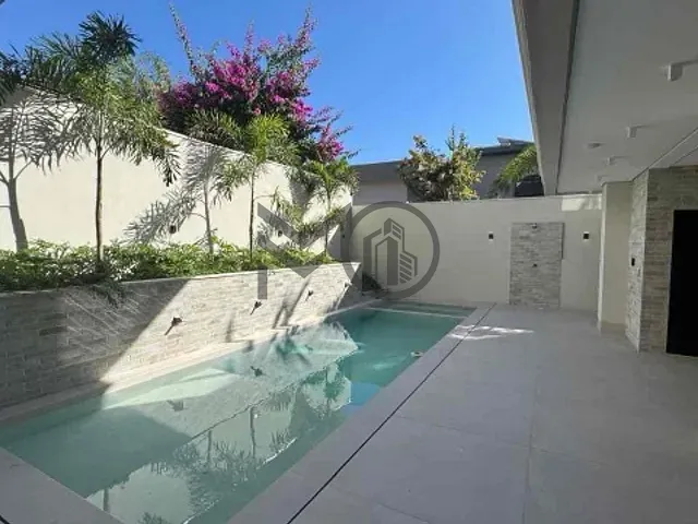 Casa com 450m² 5 quartos e 7 banheiros, à venda, no bairro Centro Político Administrativo em Cuiabá