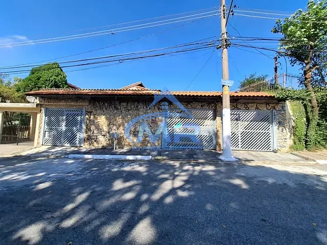Casa com 250m² 3 quartos e 1 banheiro, à venda, no bairro Jardim Pedro José Nunes em São Paulo