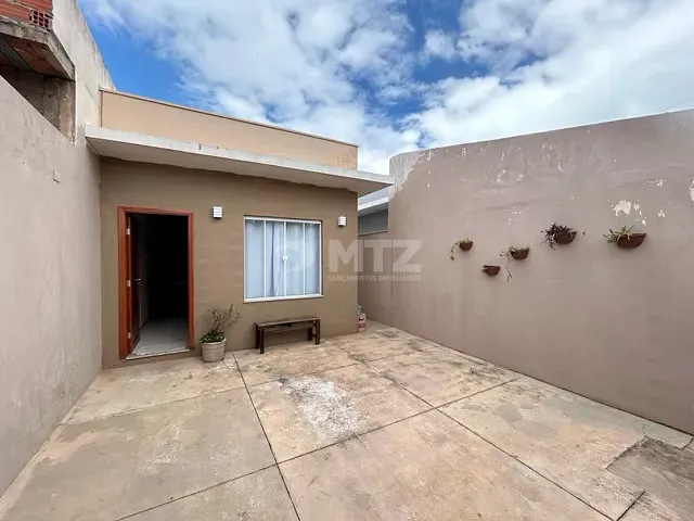 Casa com 125m² 2 quartos e 1 banheiro, à venda, no bairro Jardim Monte Mor em Botucatu