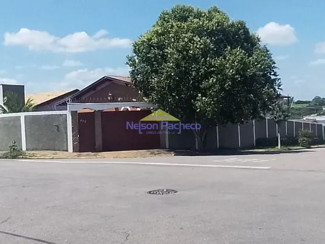 Casa com 855m² 4 quartos e 1 banheiro, à venda, no bairro Vila Fátima em Capivari
