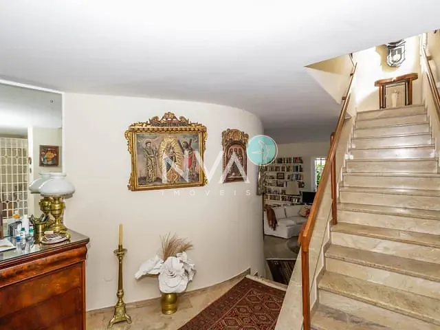 Casa com 450m² 6 quartos e 4 banheiros, à venda, no bairro Jardim Botânico em Rio de Janeiro