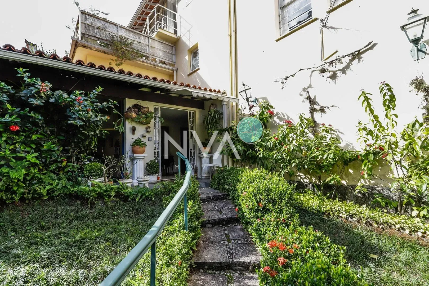 Casa, 6 quartos, 350 m² - Foto 2
